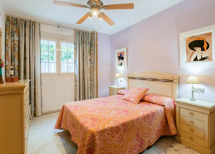 1 Bedroom Stunning In * Siviglia